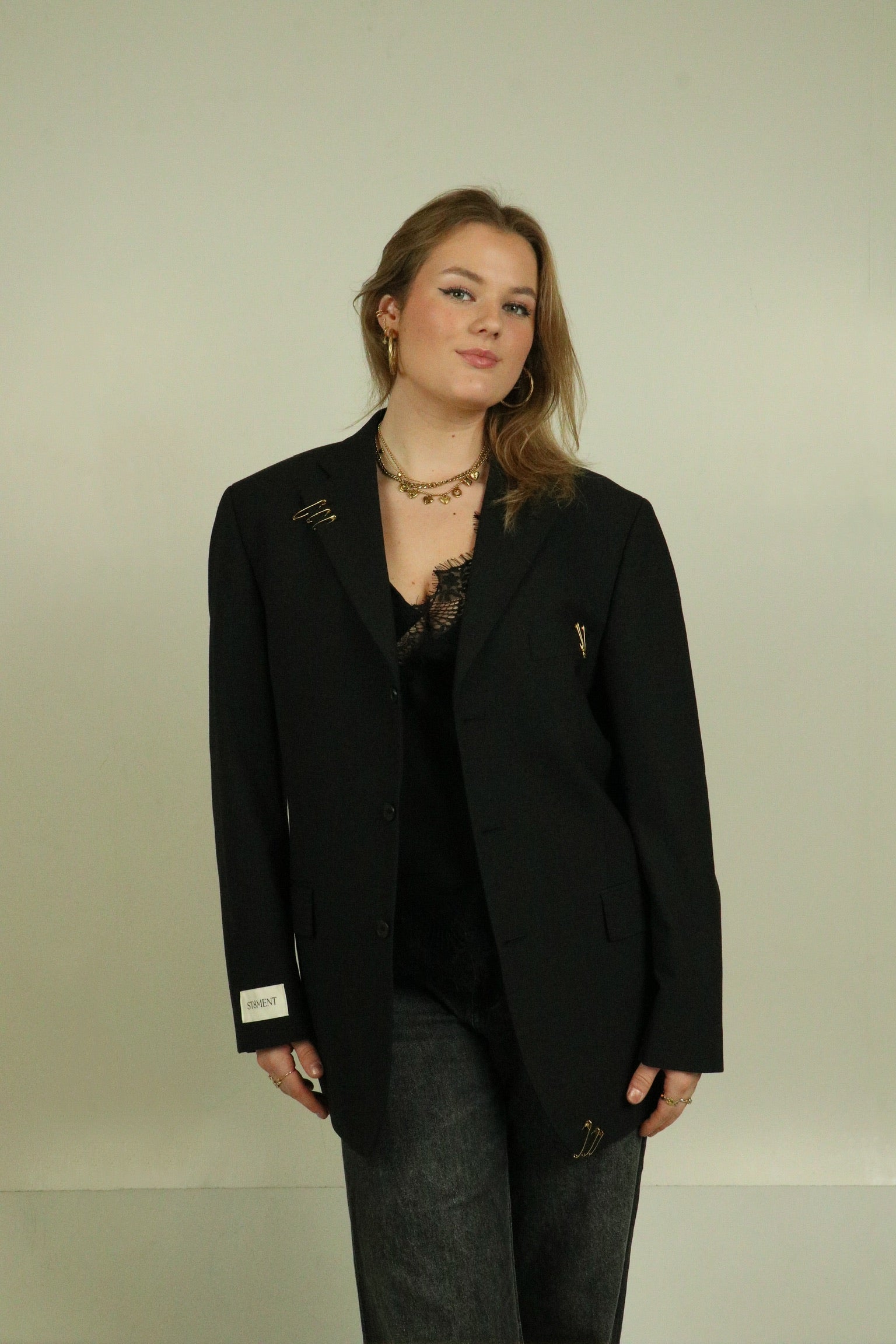 Zwarte getailleerde blazer
