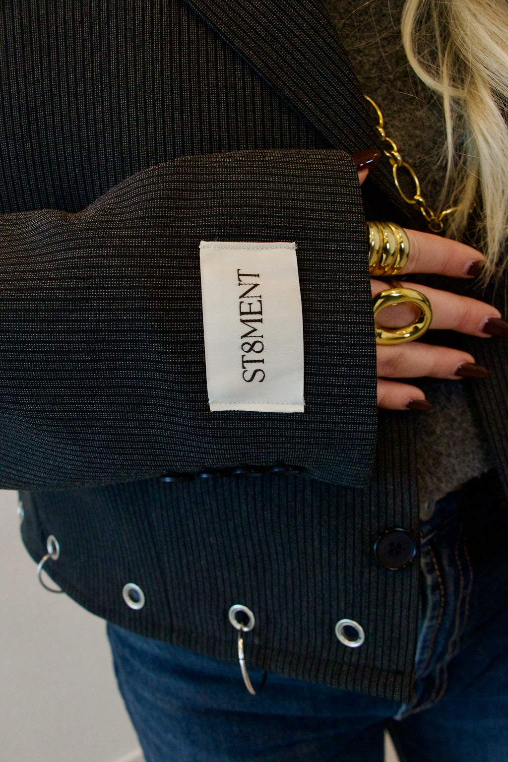 Cropped New York Blazer