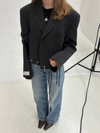 Cropped New York Blazer